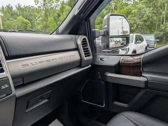 2017 Ford F-350 Platinum