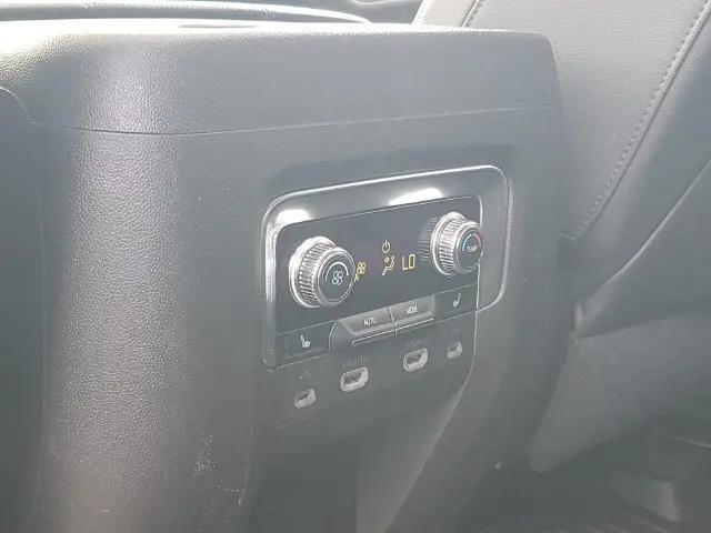2021 GMC Yukon 4WD AT4