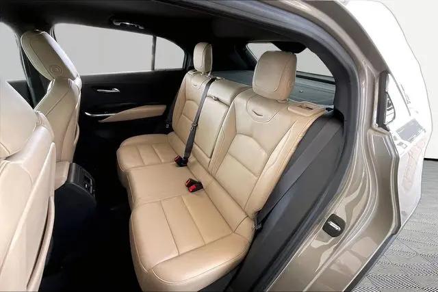 2024 Cadillac XT4 FWD Premium Luxury