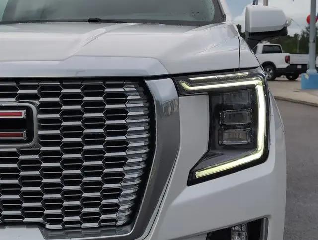 2021 GMC Yukon 4WD Denali