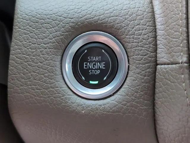 2021 GMC Yukon 4WD Denali