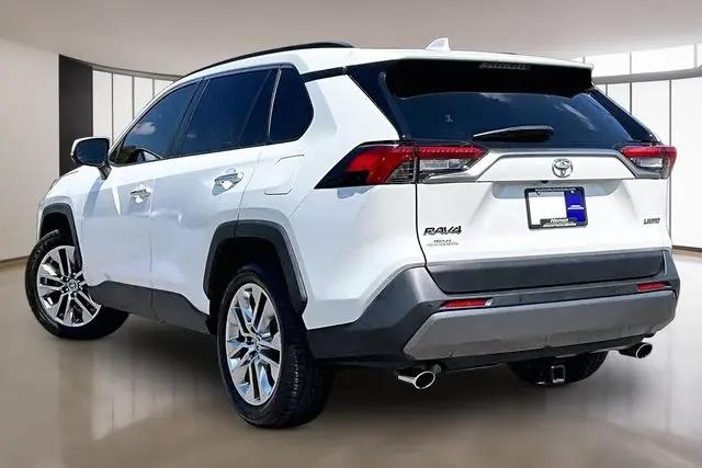 2020 Toyota RAV4 Limited
