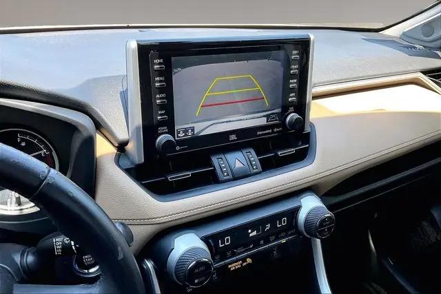 2020 Toyota RAV4 Limited