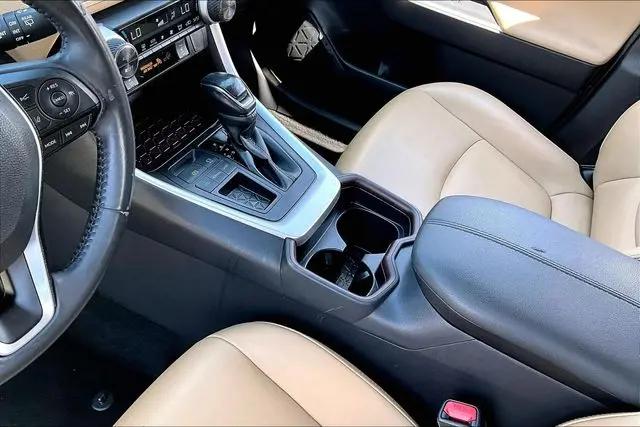 2020 Toyota RAV4 Limited
