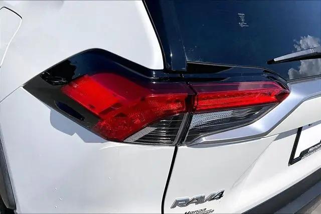 2020 Toyota RAV4 Limited