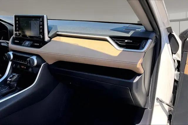 2020 Toyota RAV4 Limited