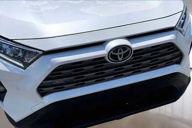 2020 Toyota RAV4 Limited