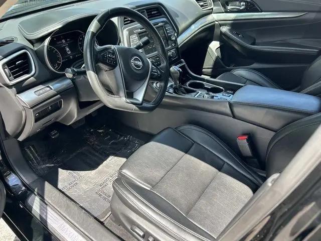 2023 Nissan Maxima SL