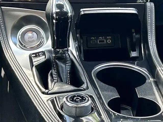 2023 Nissan Maxima SL