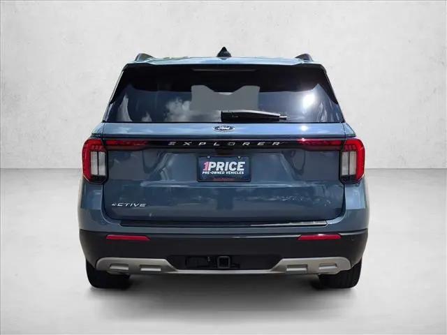 2025 Ford Explorer Active