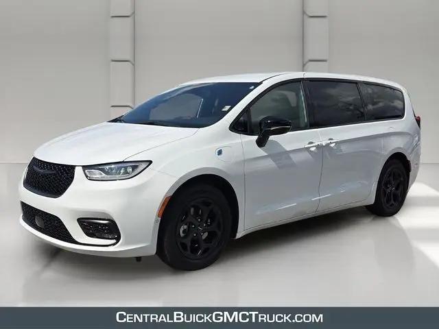 2024 Chrysler Pacifica Hybrid S Appearance Pkg for sale in Winter Haven, FL