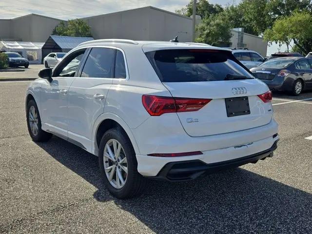 2021 Audi Q3 S line Premium