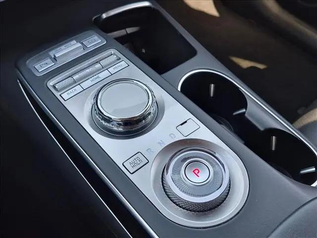 2022 Genesis GV70 2.5T AWD