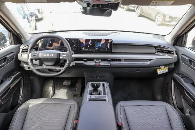 2026 Kia EV9 Light Long Range