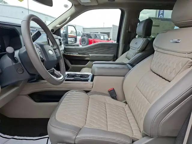 2026 Ford F-250 Platinum