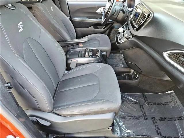 2018 Chrysler Pacifica Touring Plus