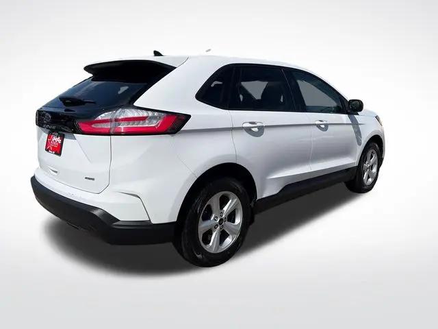 2023 Ford Edge SE