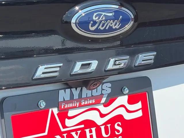 2023 Ford Edge SE