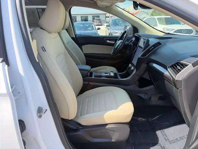2023 Ford Edge SE