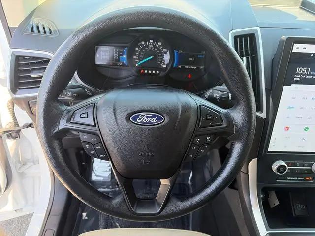 2023 Ford Edge SE