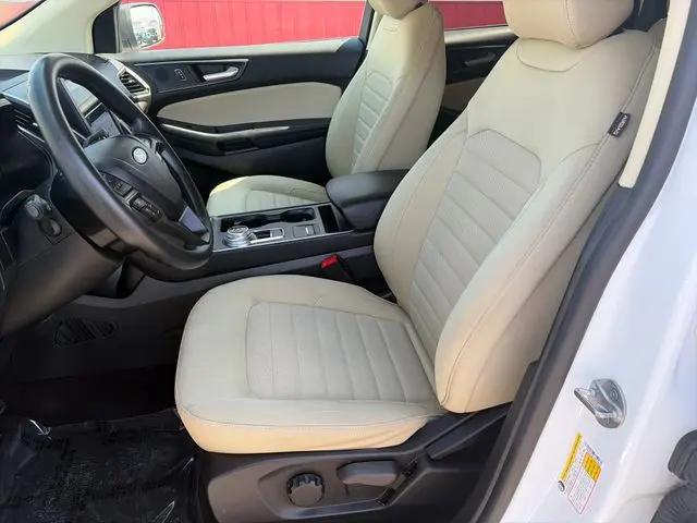 2023 Ford Edge SE