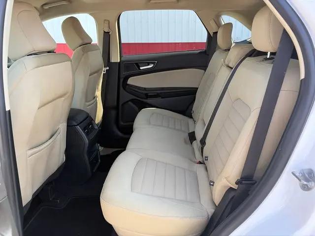 2023 Ford Edge SE