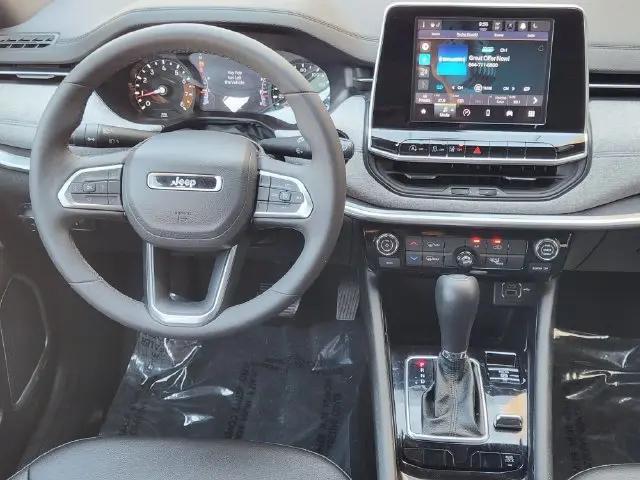 2025 Jeep Compass Latitude 4x4