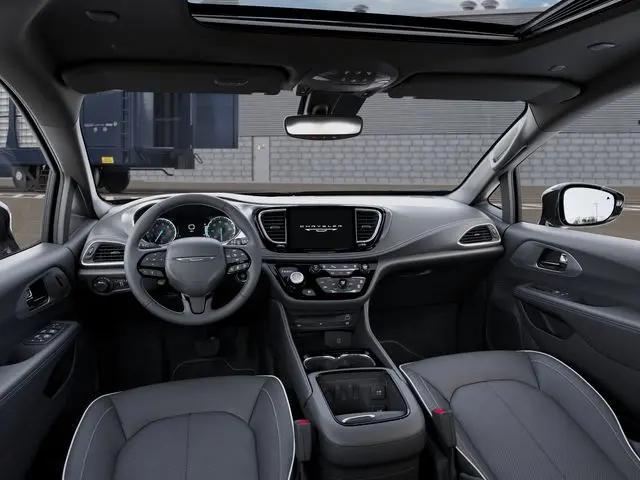 2027 Chrysler Pacifica Limited