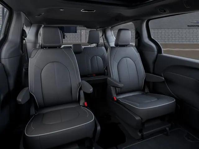 2027 Chrysler Pacifica Limited