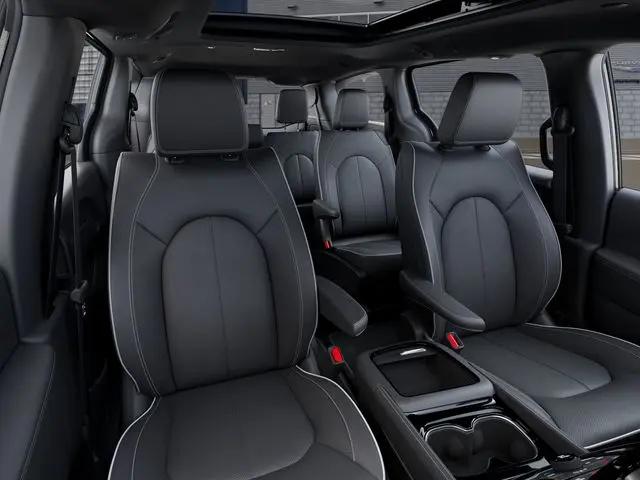 2027 Chrysler Pacifica Limited