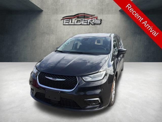 2023 Chrysler Pacifica Touring L for sale in Cedar Park, TX