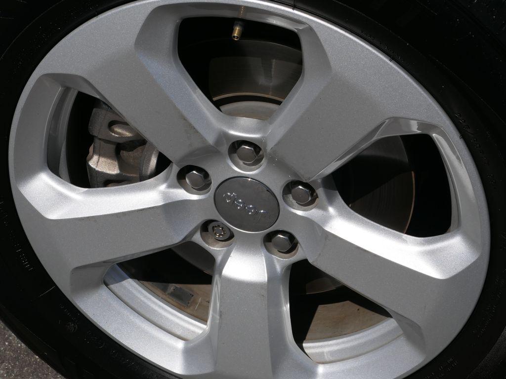 Photo 11