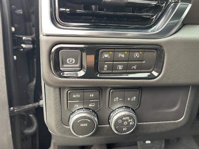 2026 GMC Yukon 4WD Denali