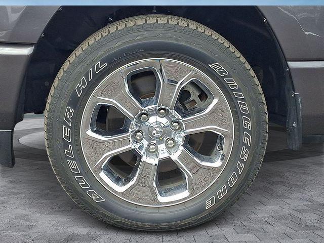 2021 Ram 1500 Big Horn Crew Cab 4x4 5'7" Box