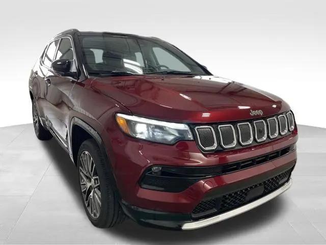2022 Jeep Compass Limited 4x4 for sale in Benton Harbor, MI