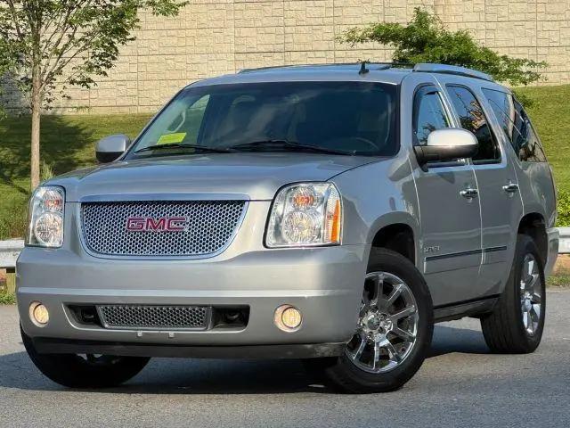 2010 GMC Yukon Denali for sale in Fall River, MA