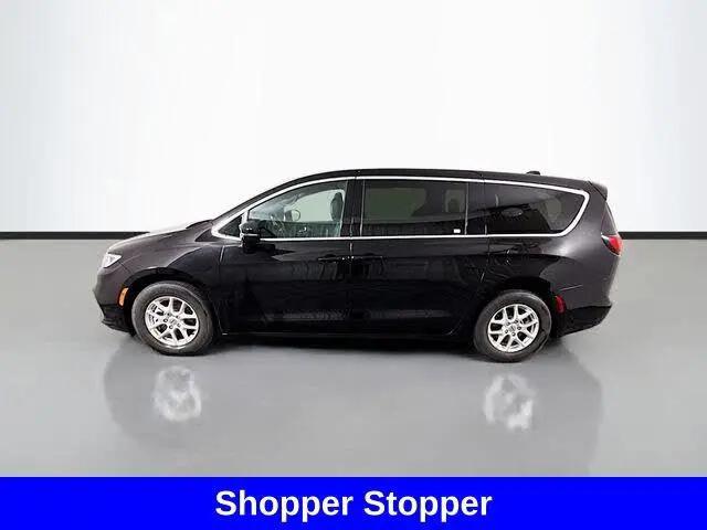 2025 Chrysler Pacifica Select for sale in Crystal Lake, IL