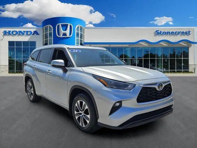 2024 Toyota Highlander XLE for sale in Stonecrest, GA