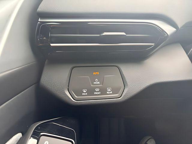 2023 Volkswagen ID.4 AWD Pro