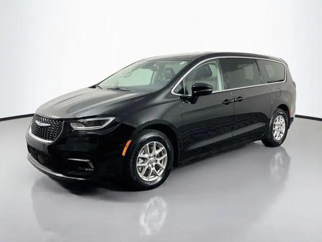 2024 Chrysler Pacifica Touring L for sale in Bel Air, MD