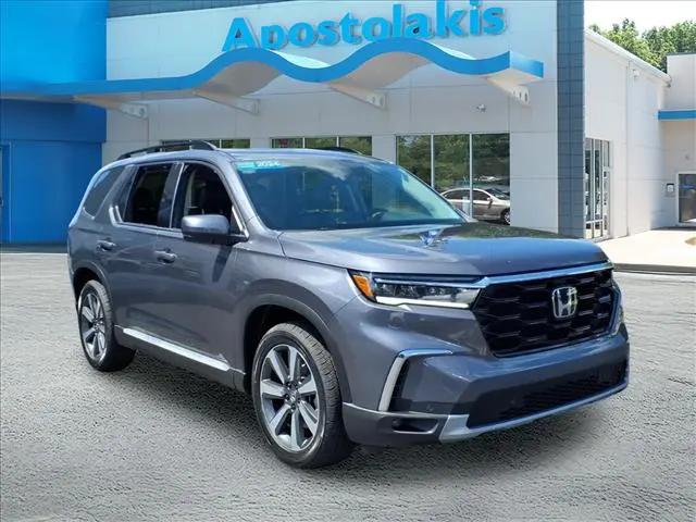 2024 Honda Pilot Touring for sale in Cortland, OH