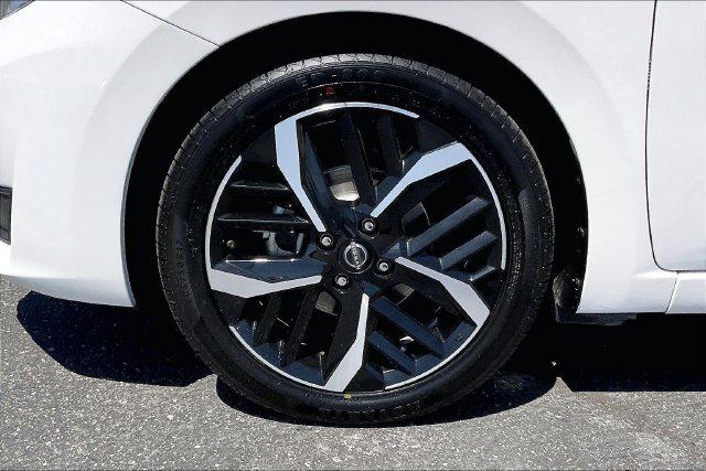2024 Nissan Versa 1.6 SR