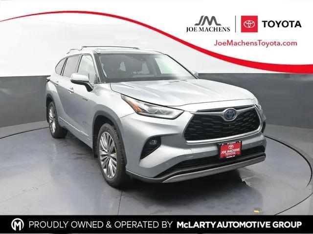 2021 Toyota Highlander Hybrid Platinum for sale in Columbia, MO
