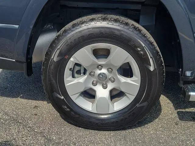 2026 Ram 1500 Lone Star Crew Cab 4x2 57 Box