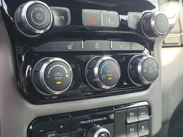 2026 Ram 1500 Lone Star Crew Cab 4x2 57 Box