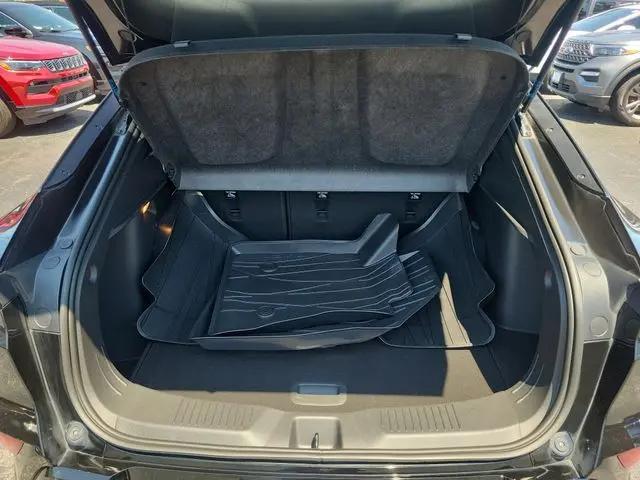2024 Buick NV Sport Touring FWD