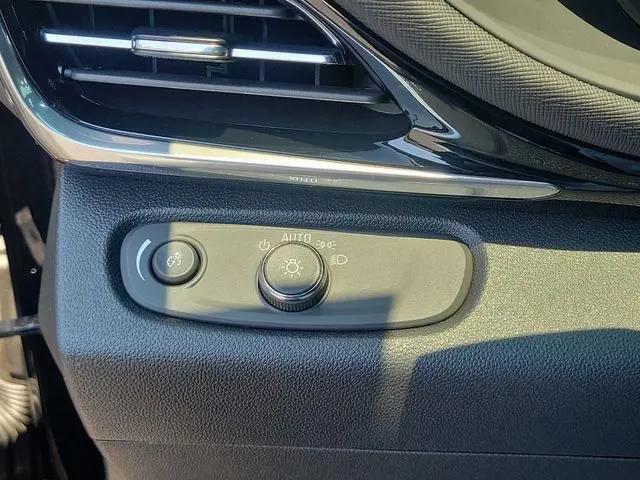2024 Buick NV Sport Touring FWD