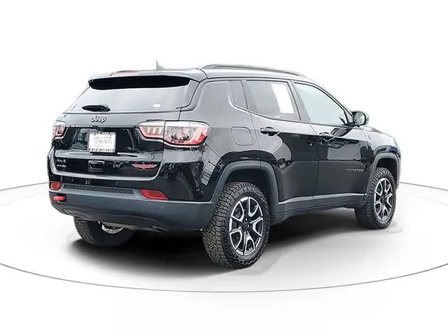 2024 Jeep Compass Trailhawk 4x4