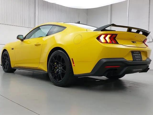 2024 Ford Mustang GT Premium Fastback
