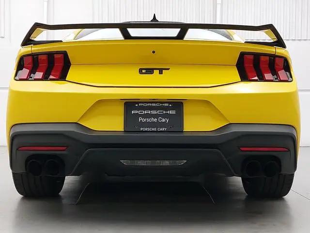 2024 Ford Mustang GT Premium Fastback
